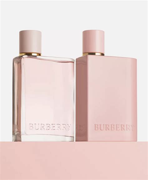 burberry her parfum femme|Burberry Her vs elixir.